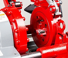 Рабочие зоны электрического резьбонарезного станка Esson ElectricCut-50HW3